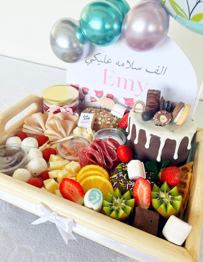 Royal cheese tray with Cake and Donuts