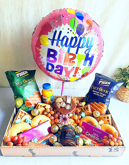 Kids Box With a Cake (large size)