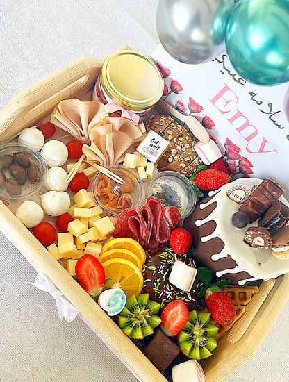 Royal cheese tray with Cake and Donuts